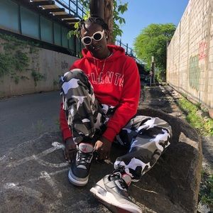 Meet your Posher, Damally